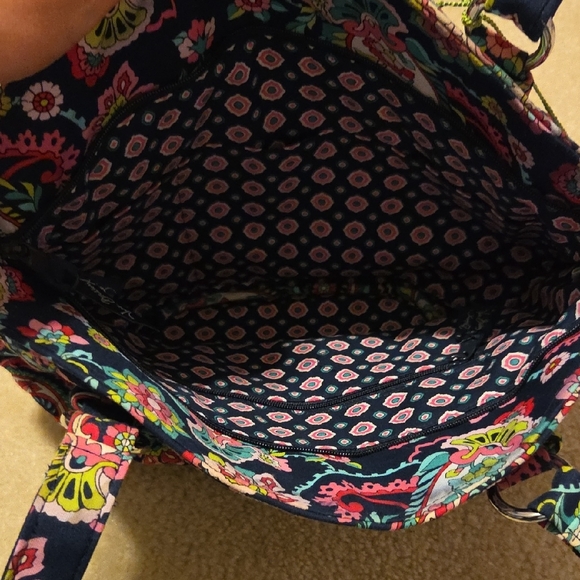 Vibrant Paisley Shoulder Bag - Multicolor - Picture 5 of 5